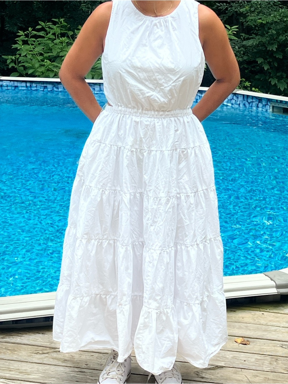 Sleeveless White Tiered Maxi Dress with Elastic Waist